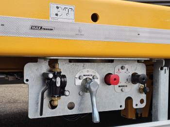 MAX trailer 100-N-2-8.60-U / 2 AXLE SEMI / HYDR RAMPEN / NEW!